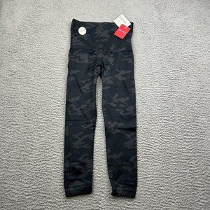 Spanx Cropped Look At Me Now Leggings Black Camo Size XS Womens Athletic